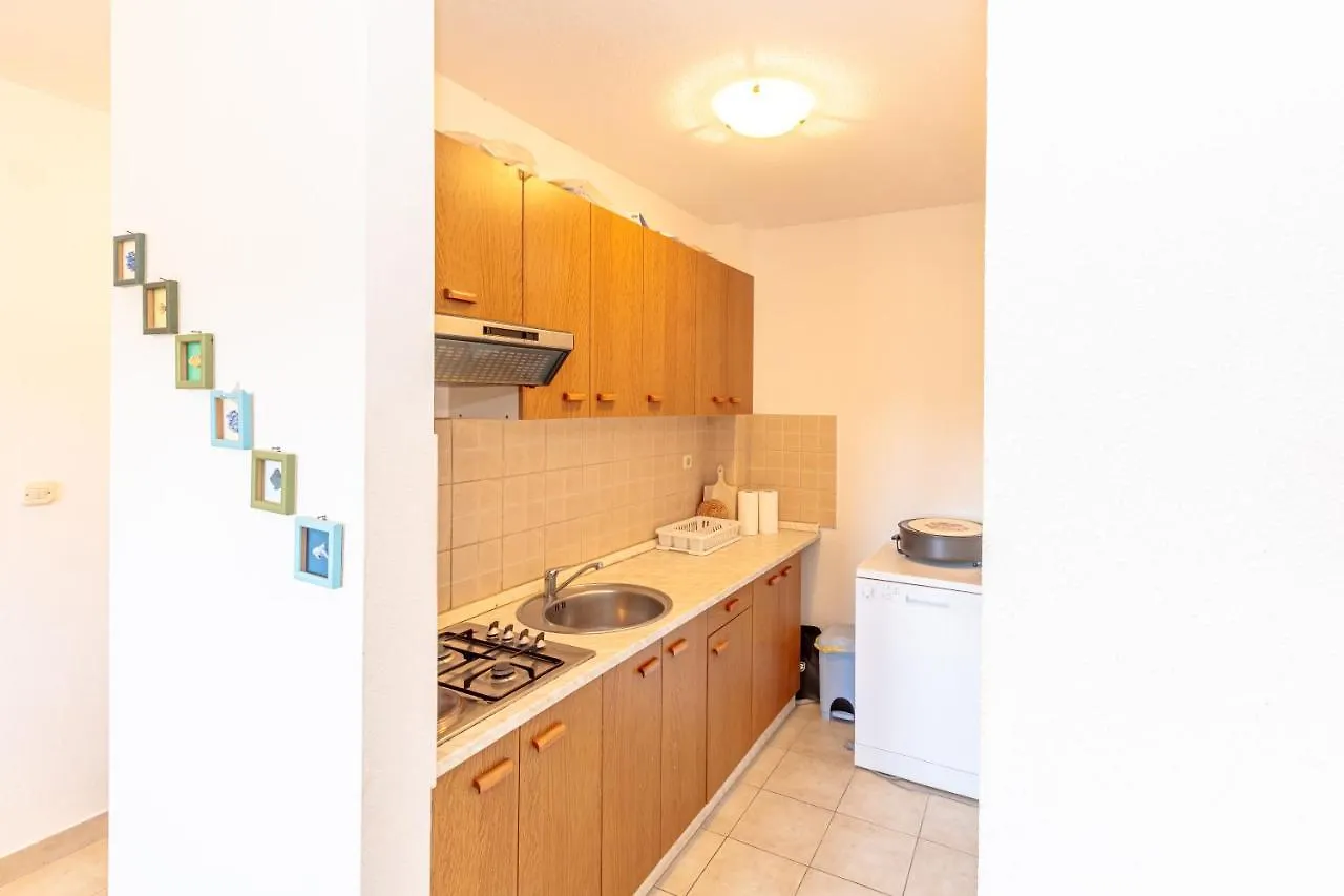 Maja Apartment Okrug Gornji
